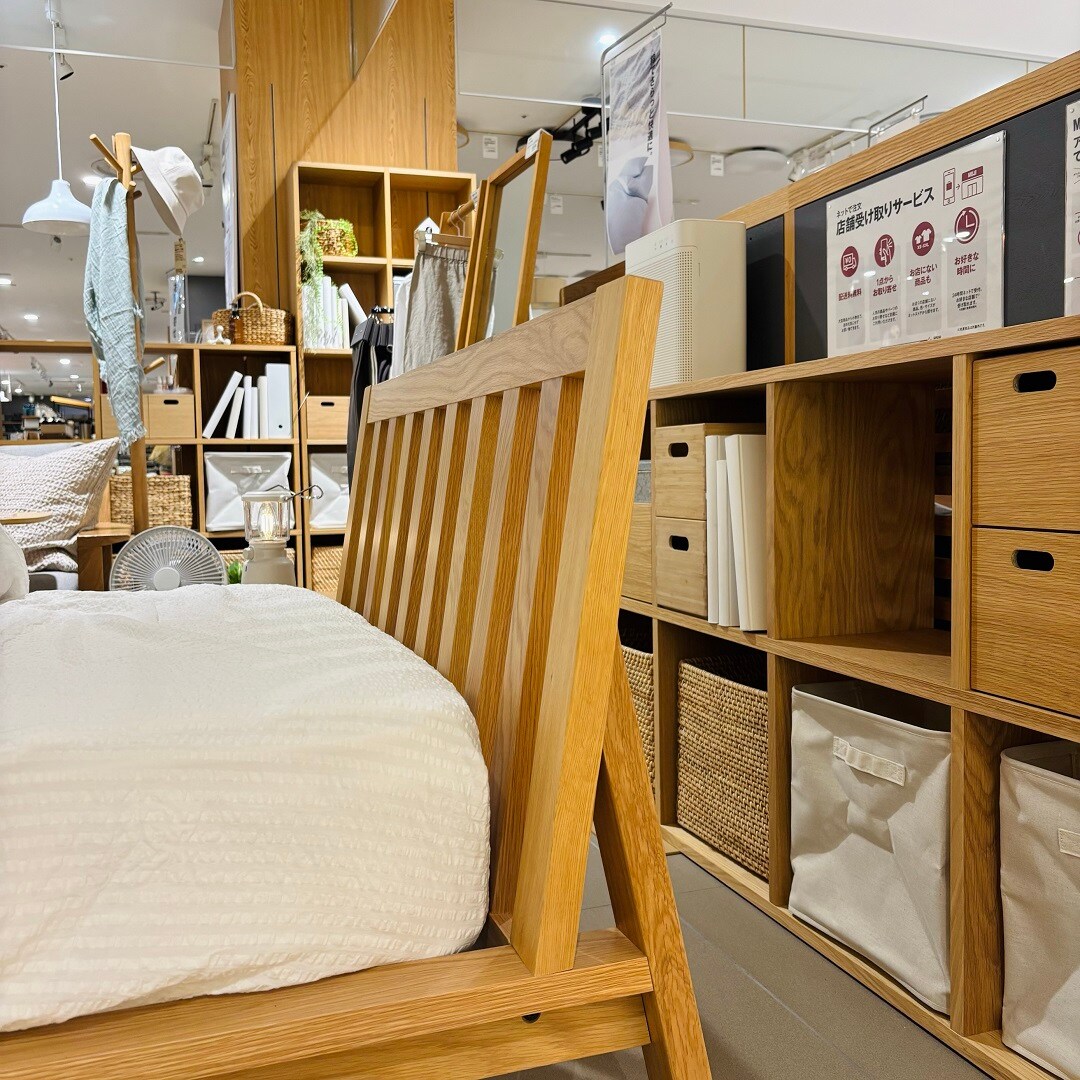 浦和パルコ】新商品 もたれかかれる木製ベッド でくつろぎのあるお部屋